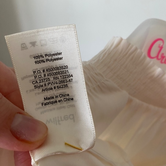 Aritzia Blouse - Picture 3 of 4